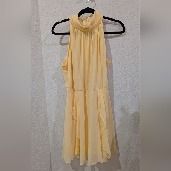NWT WHBM Butter Yellow Elegant Yellow Sleeveless Mini Dress - Picture 1 of 8